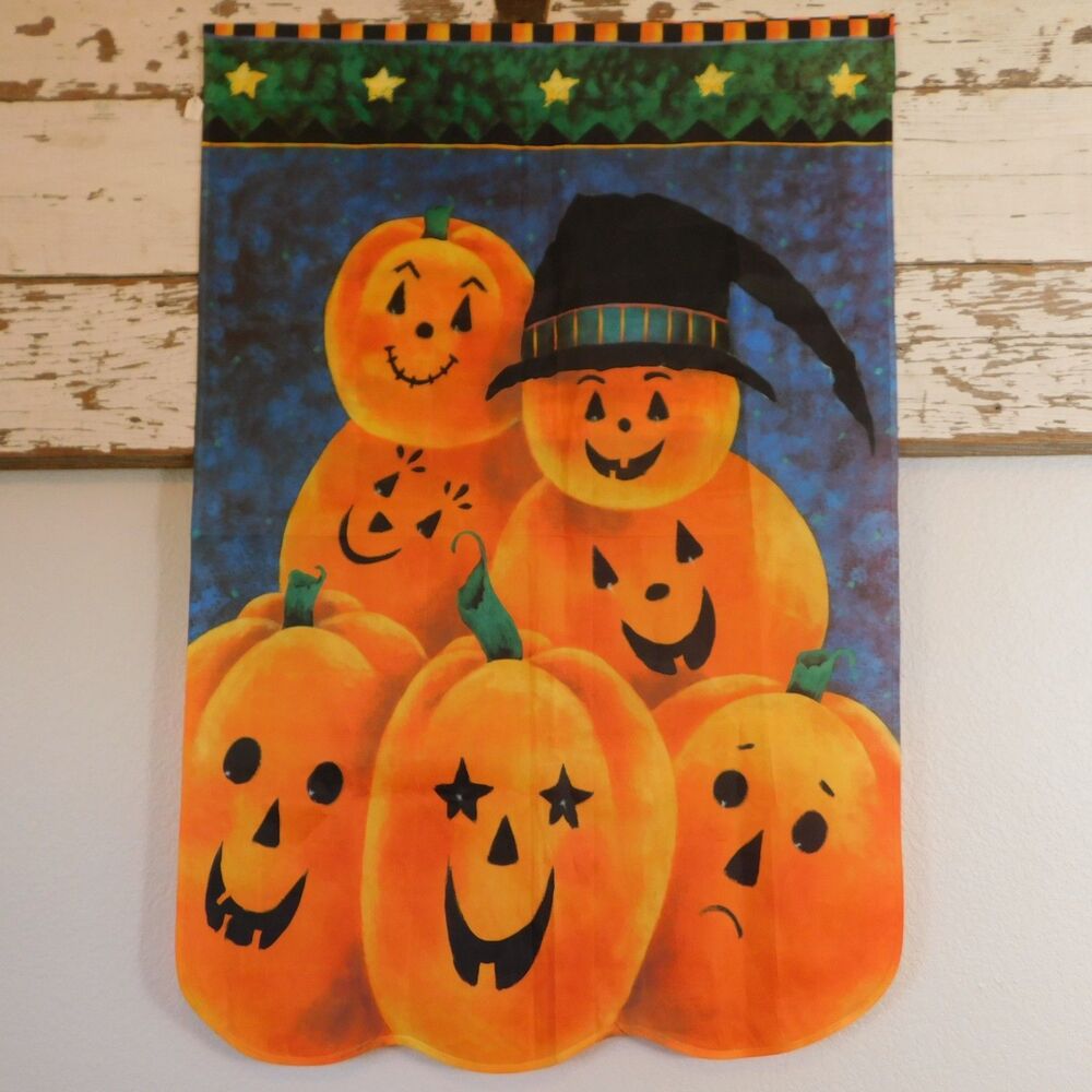 Halloween Decor Flag Fall Banner Pumpkins VINTAGE 1999 28x40 Orange Scalloped